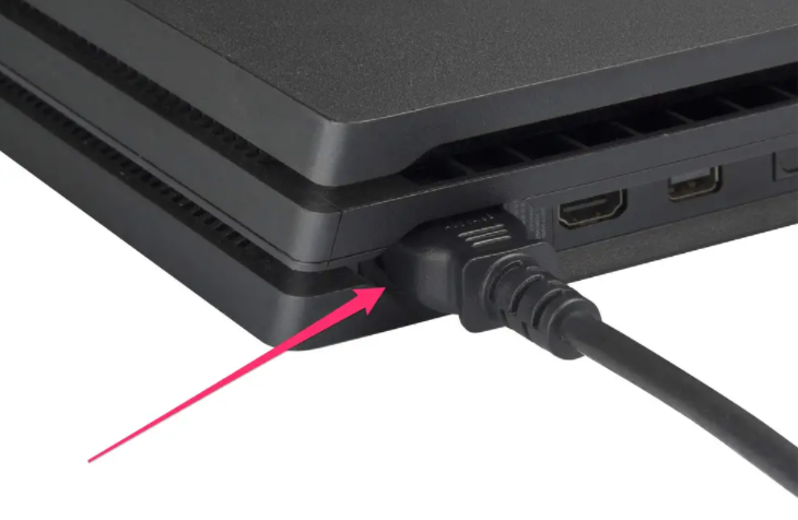 Netzkabel der PS4 abziehen