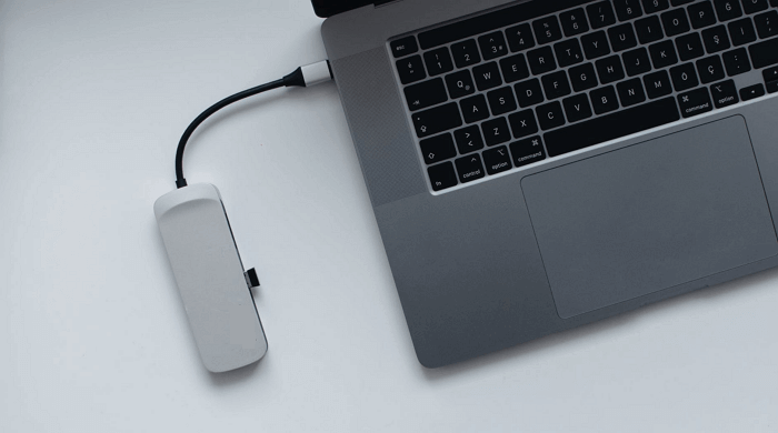 Dateien unter Windows 11 mit einem USB-Stick transferieren