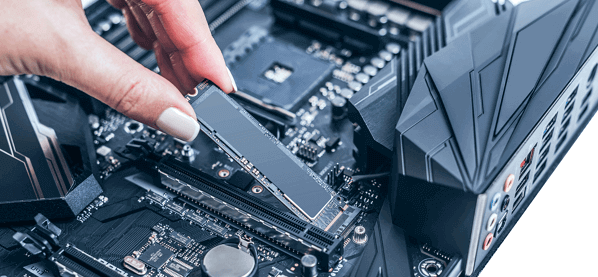 M.2 SSD auf einem Laptop aufbauen