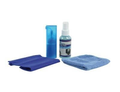 Watterstäbchen und Spiritus