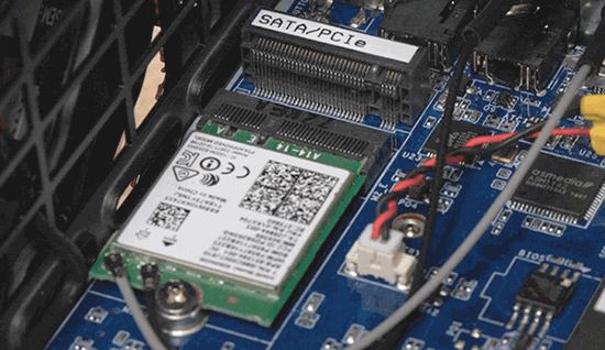 mSATA SSD installieren